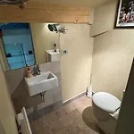 Luxury Apartment *